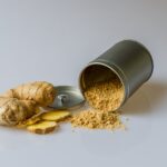 ginger powder in silver canister