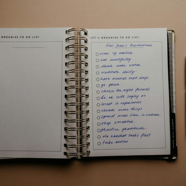 7 Habits of Highly Effective People Summary in Hindi: 7 आदतें जो जीवन बदल दें